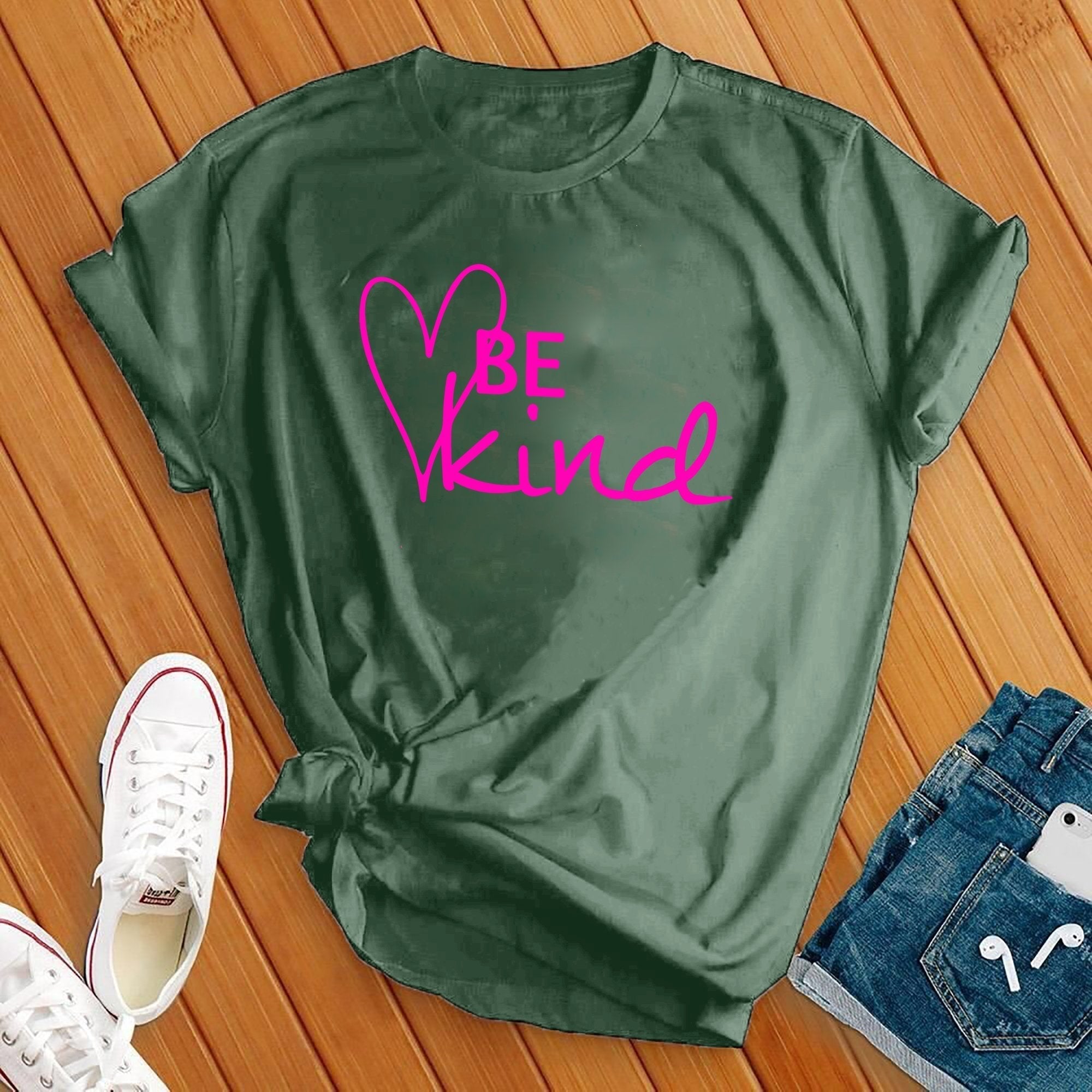 Be Kind Heart Tee - Love Tees