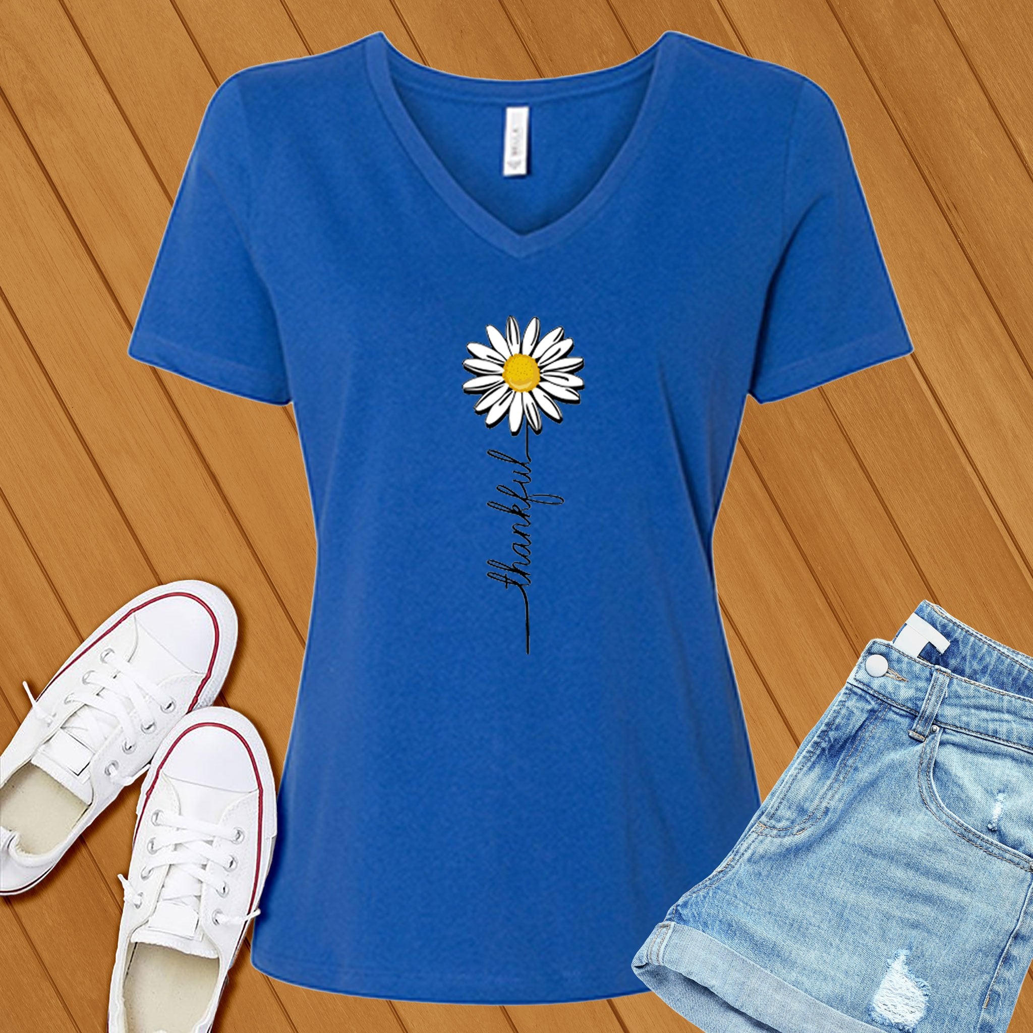 Thankful Daisy V-Neck - Love Tees