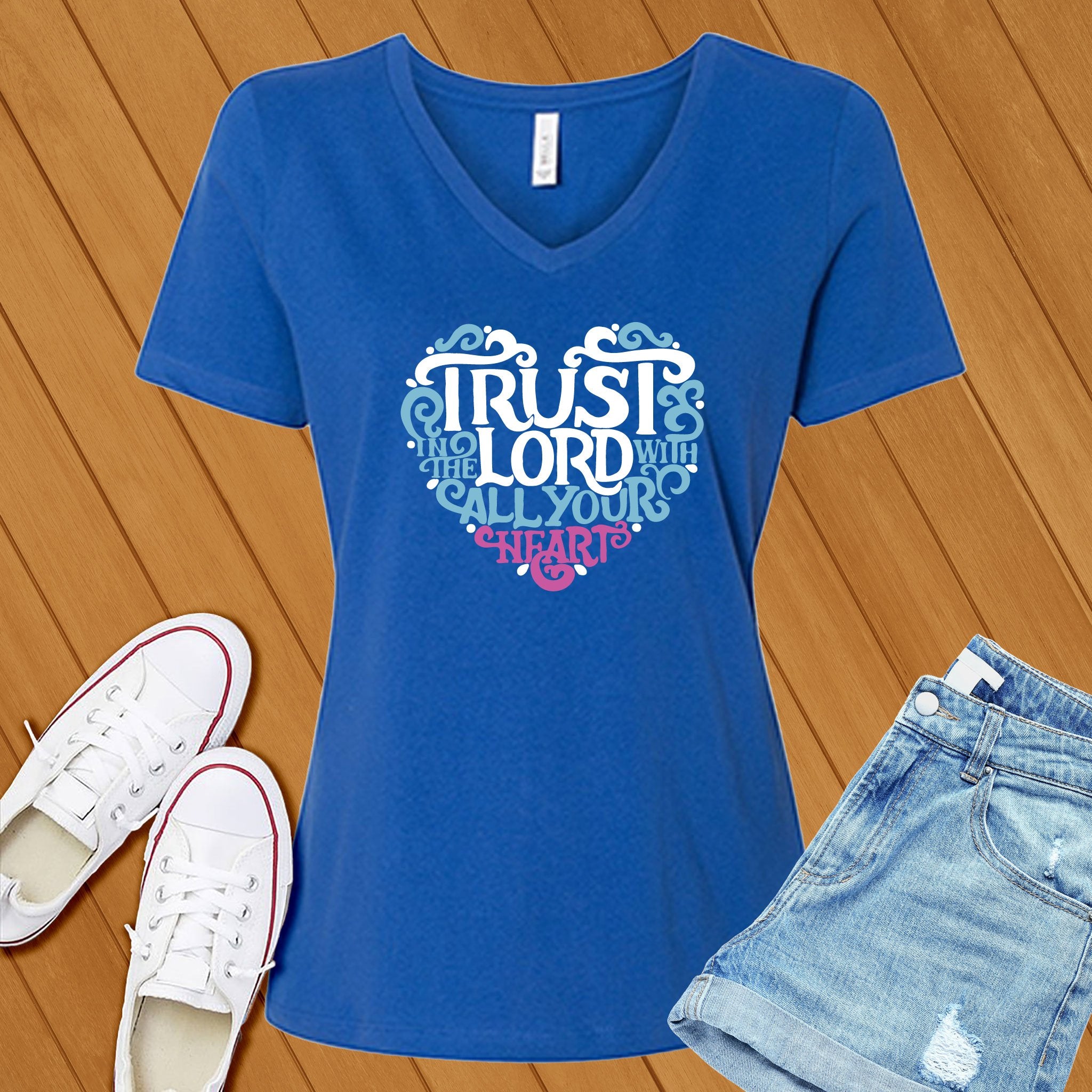 Trust In The Lord Heart V-Neck - Love Tees